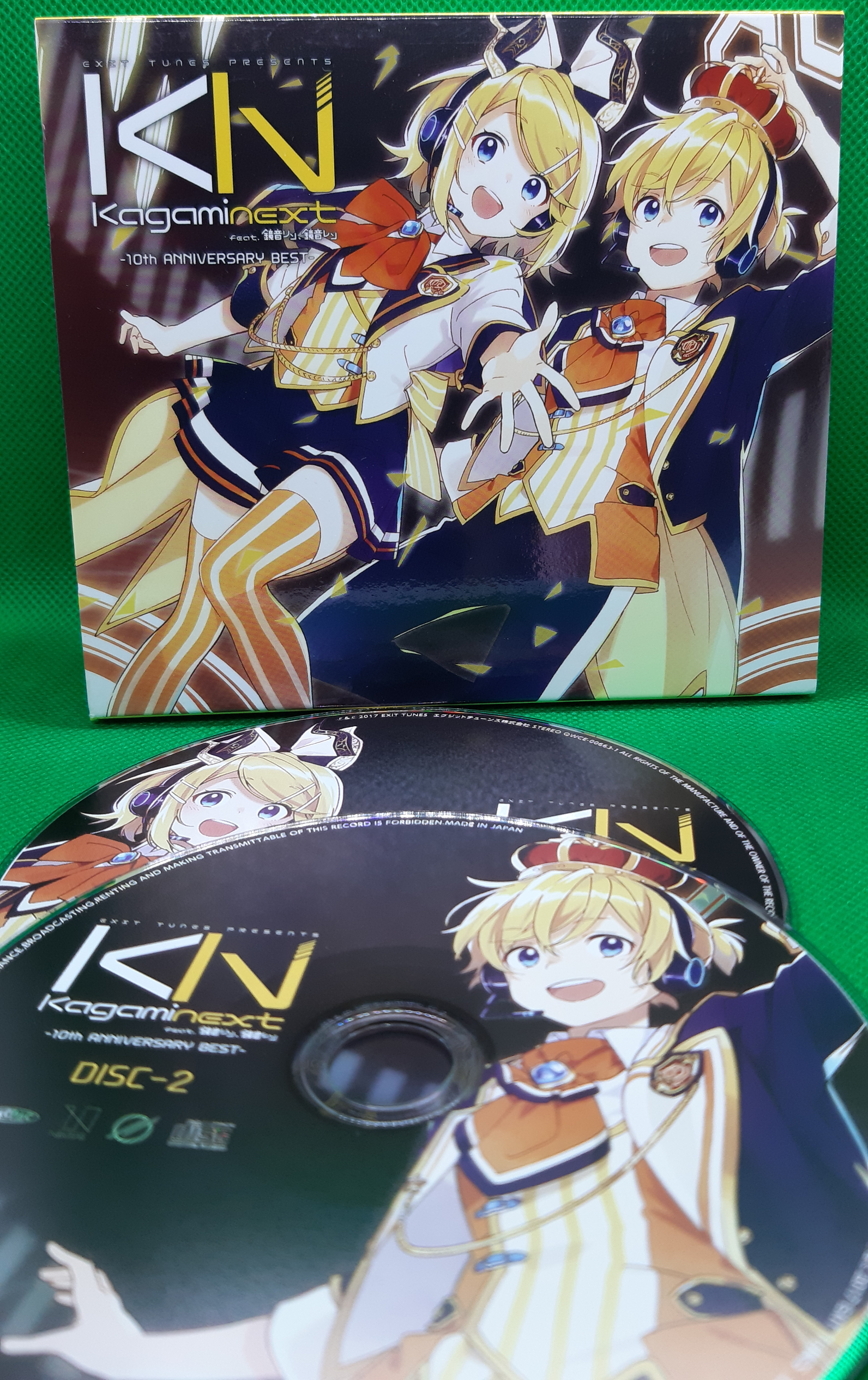 EXIT TUNES PRESENTS Kagaminext feat. 鏡音リン、鏡音レン ―10th